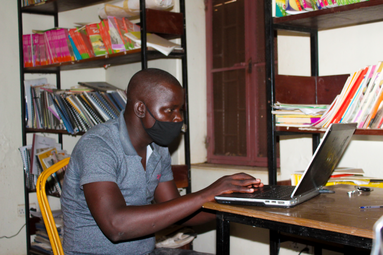 WPDI youth accessing the digital library provided by WPDI and UNESCO