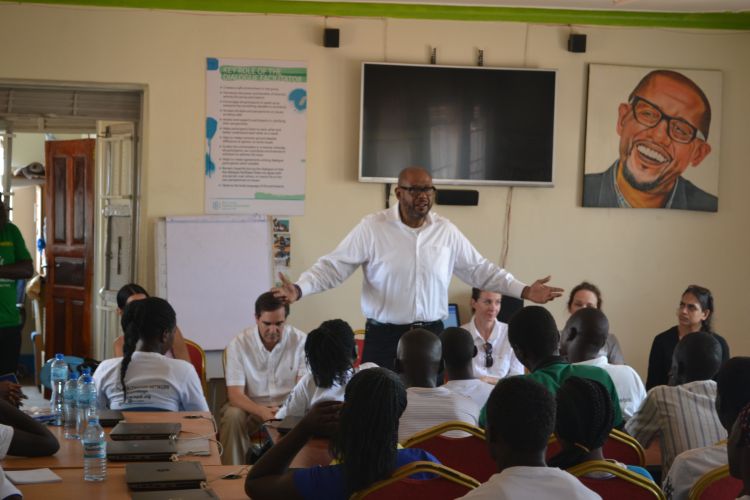 Forest Whitaker addresses youth