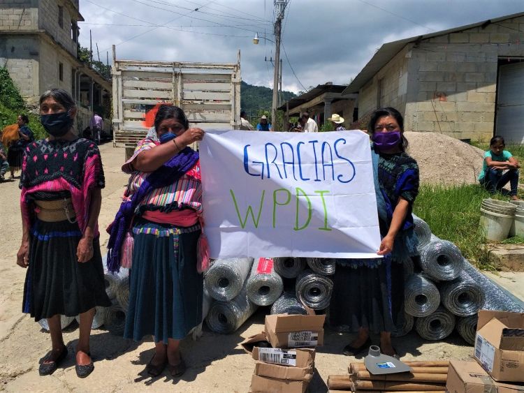 Women in Chiapas, Mexico thanking WPDI for their work