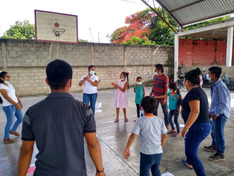 Children learn about Conflict Resolution Education in Mexico through WPDI's Youth Peacemaker Network