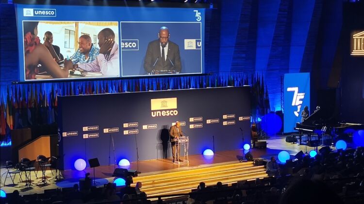 Forest Whitaker delivering the opening speech at the UNESCO's 7th Anniversary Ceremony